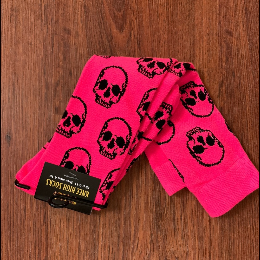 Hot Pink and Black Skull Knee High Socks